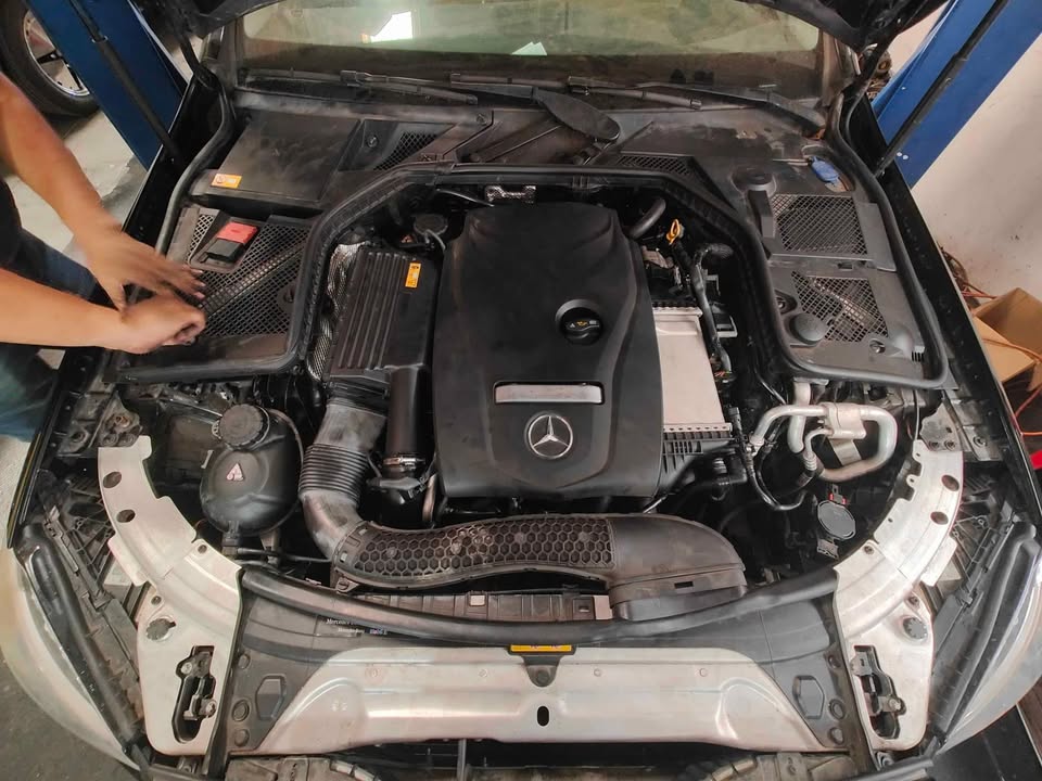 New used engine installed in a 2015 Mercedes C300 at club spec garage